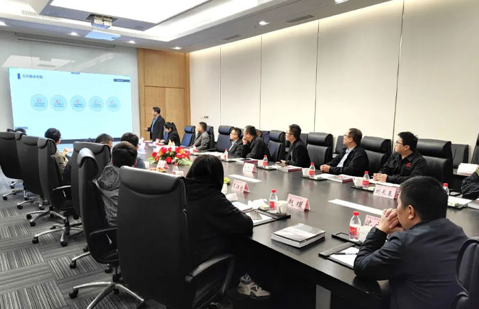 邁克閥門與西安建筑設計研究院、陜西省現代建筑設計研究院簽署戰略合作協議